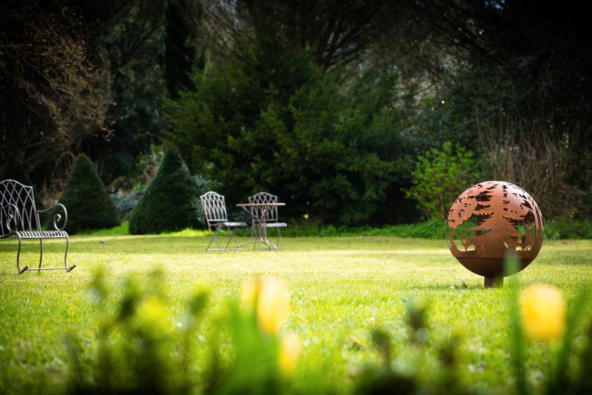 Bed and Breakfast Domaine De La Briouse Sanxay Екстер'єр фото