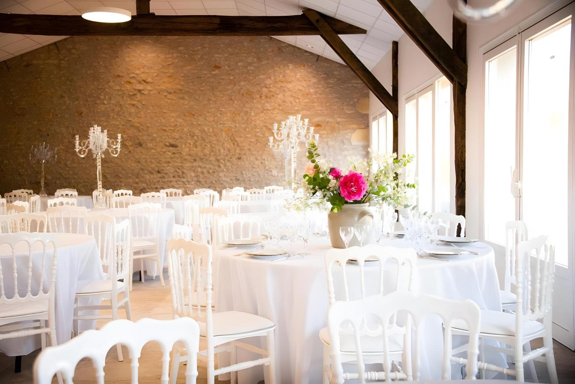 Bed and Breakfast Domaine De La Briouse Sanxay Екстер'єр фото